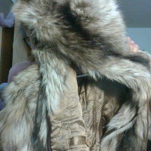 Andrew Marc Nanny Goats fur coat size LARGE